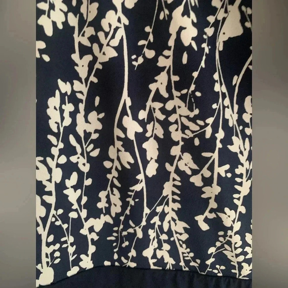 Woman’s Jessica Howard Vintage Navy &White Floral MIDI Stretch Jersey Plus Dress - Picture 9 of 12